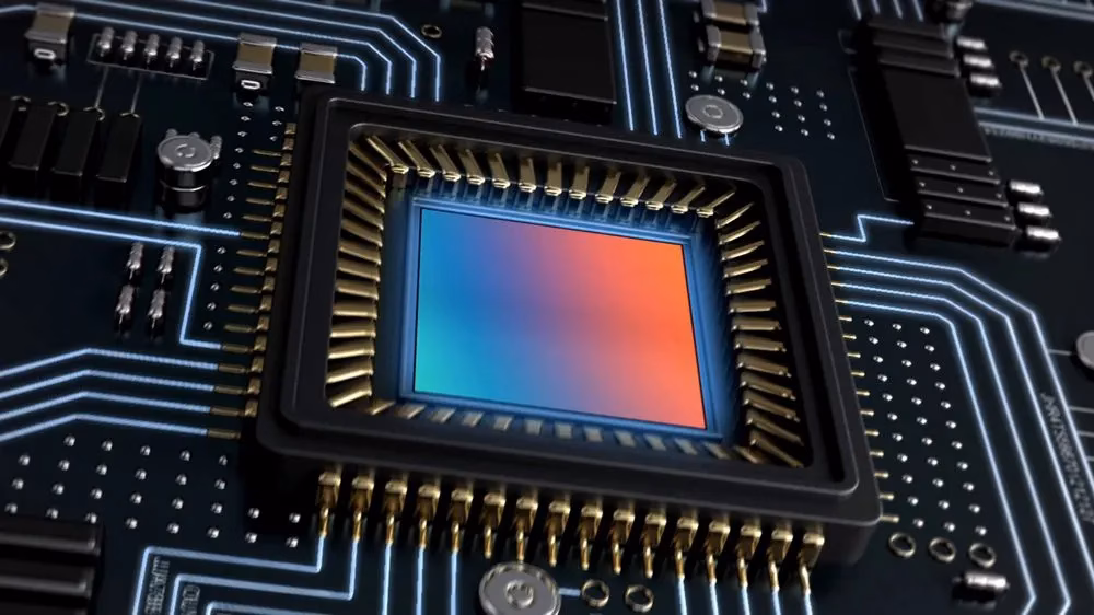 Animated image of a camera sensor on a circuit board